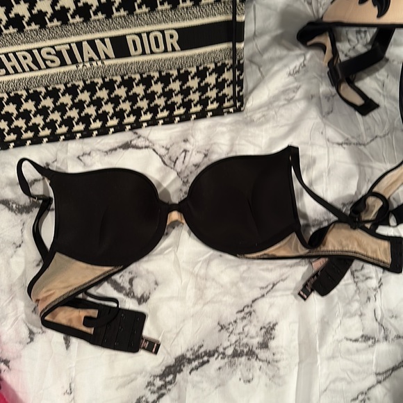 Bombshell 32b/c70 black tan Victoria’s Secret bra brand new with tags rare LOOK! - Picture 5 of 6